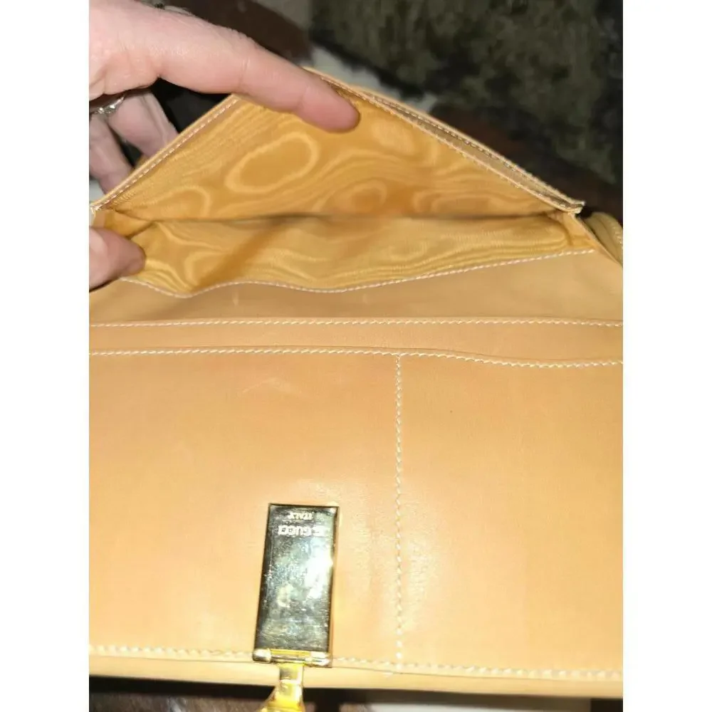 Rare Vintage Gucci Leather Trifold Wallet Envelope Design - Picture 10 of 12